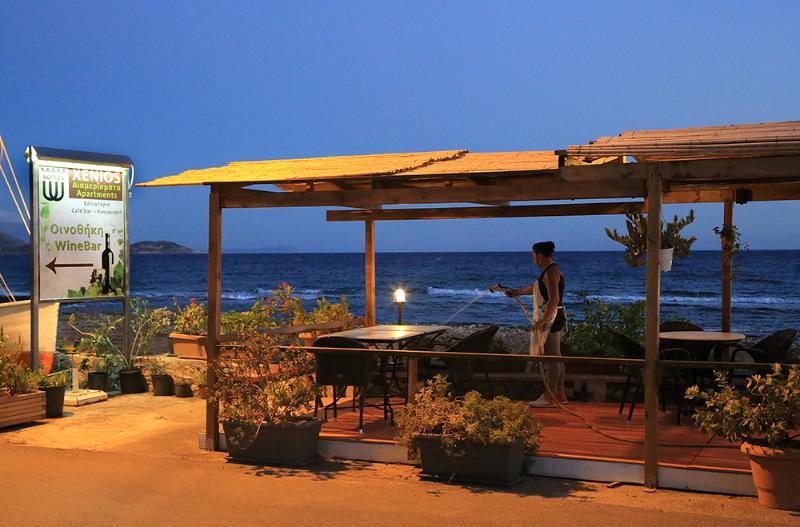 Xenios Apartments Agios Nikolaos  Buitenkant foto