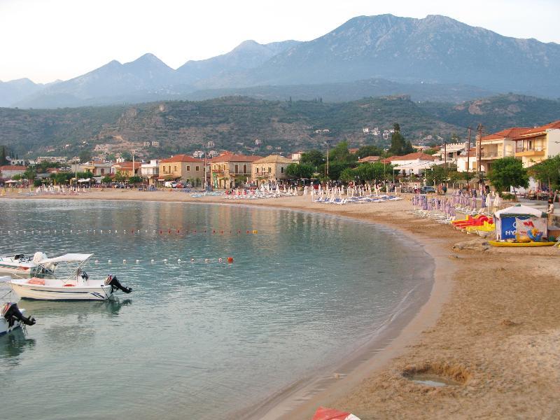 Xenios Apartments Agios Nikolaos  Buitenkant foto